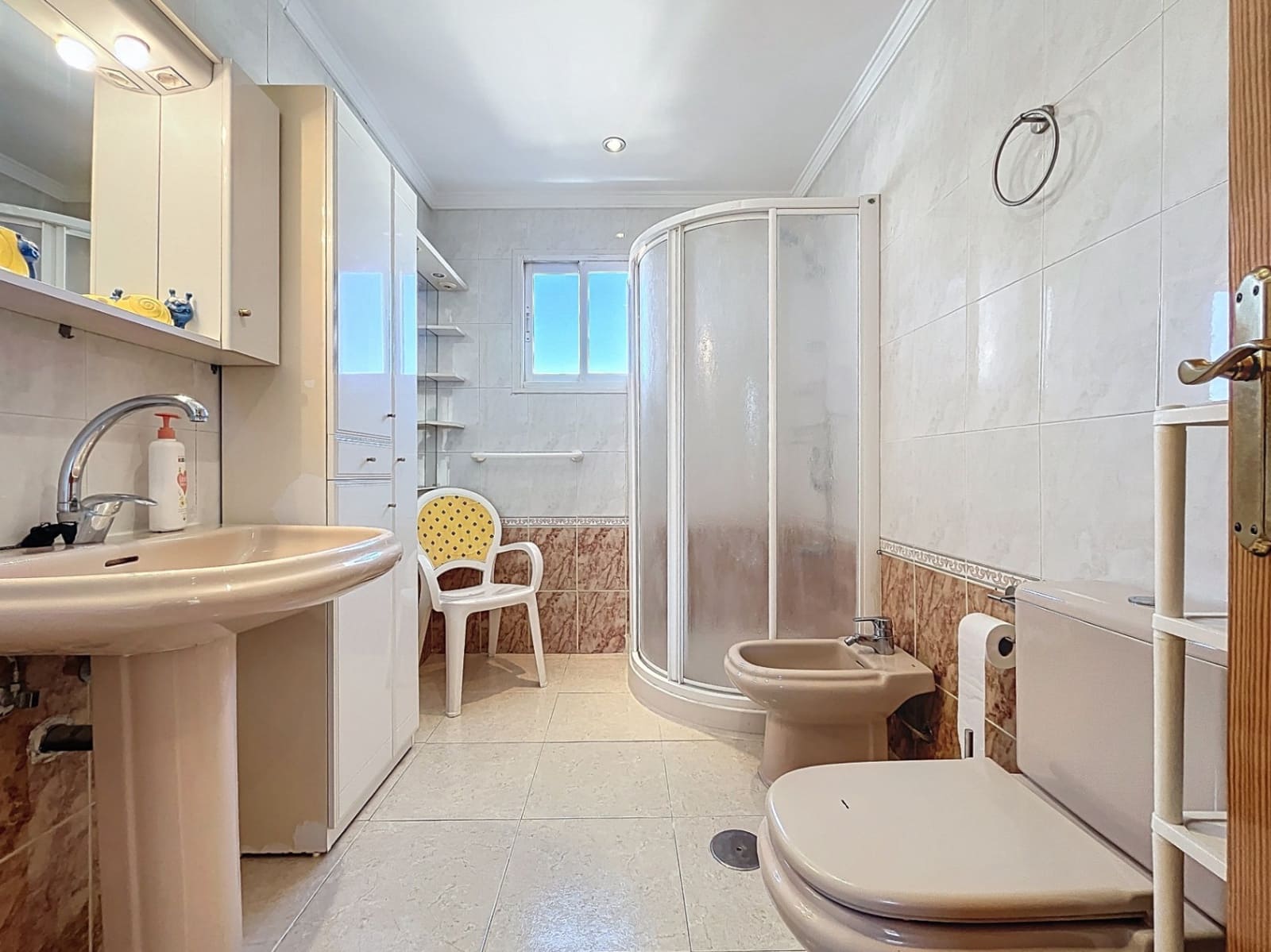 Apartamento de 2 habitaciones en Albir en venta con piscina - 310.000 € (Ref: 9782404)