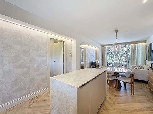 Apartamento de 2 habitaciones en Albir, Alfaz del Pi / L'Alfàs del Pi en venta con garaje - 360.000 € (Ref: 9793645)