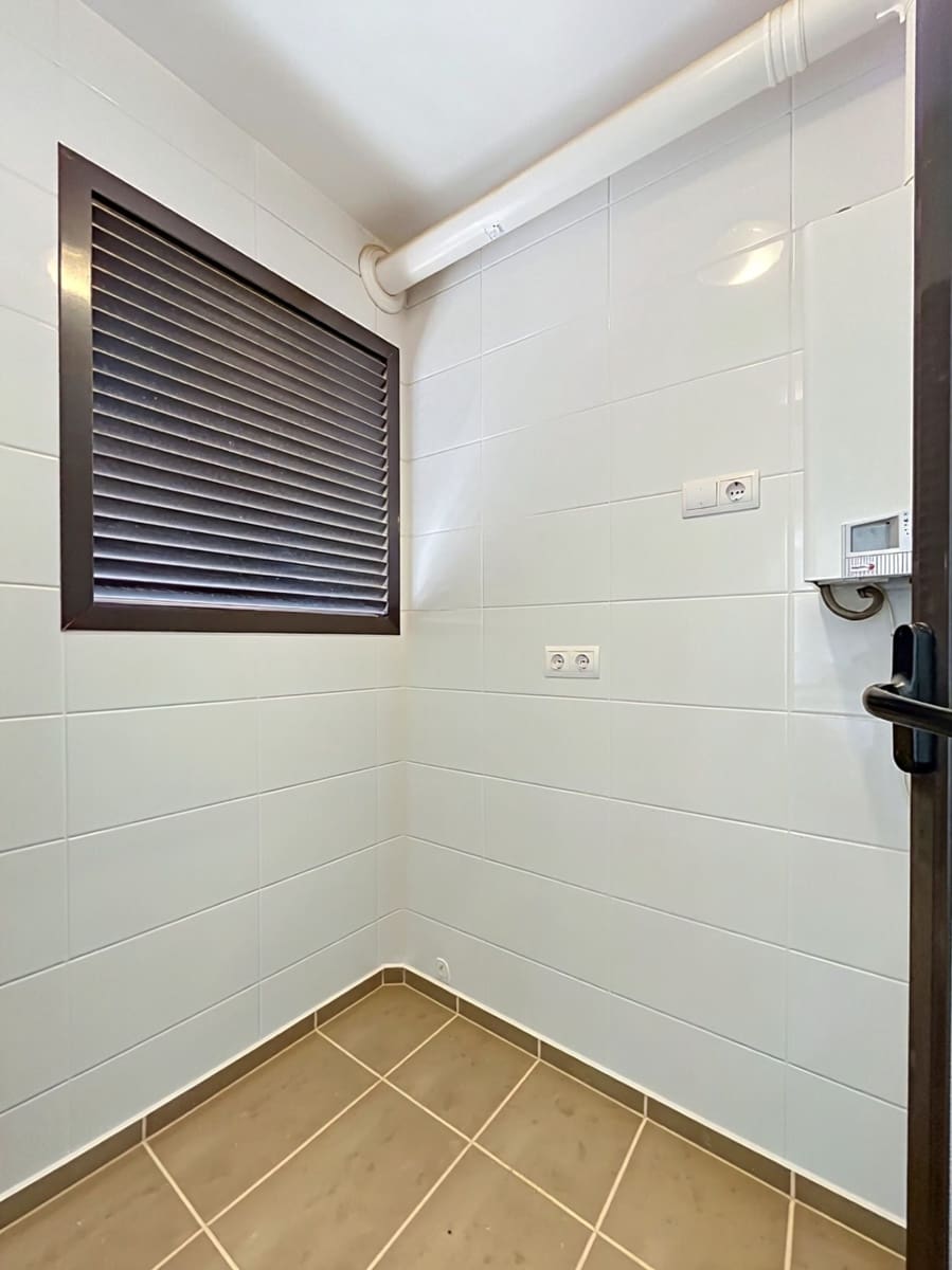 2 camera da letto Villetta Bifamiliare in vendita in Polop con piscina garage - 260.000 € (Rif: 9805546)
