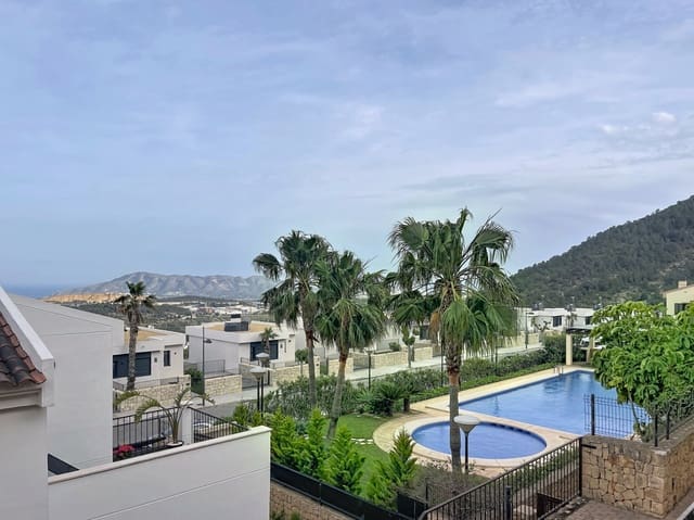 2 camera da letto Villetta Bifamiliare in vendita in Polop con piscina garage - 260.000 € (Rif: 9805546)