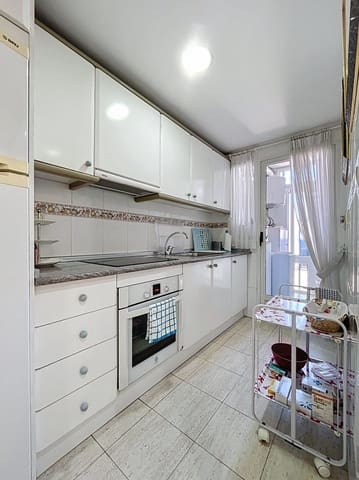 2 makuuhuone Huoneisto myytävänä paikassa Levante Alto, Benidorm mukana uima-altaan 
autotalli - 330 000 € (Ref: 9816235)