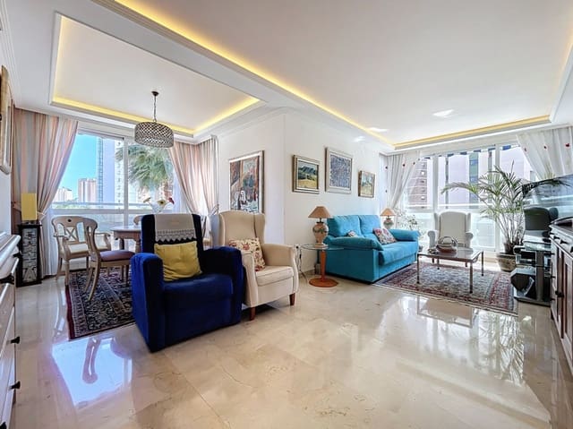 2 makuuhuone Huoneisto myytävänä paikassa Levante Alto, Benidorm mukana uima-altaan 
autotalli - 330 000 € (Ref: 9816235)