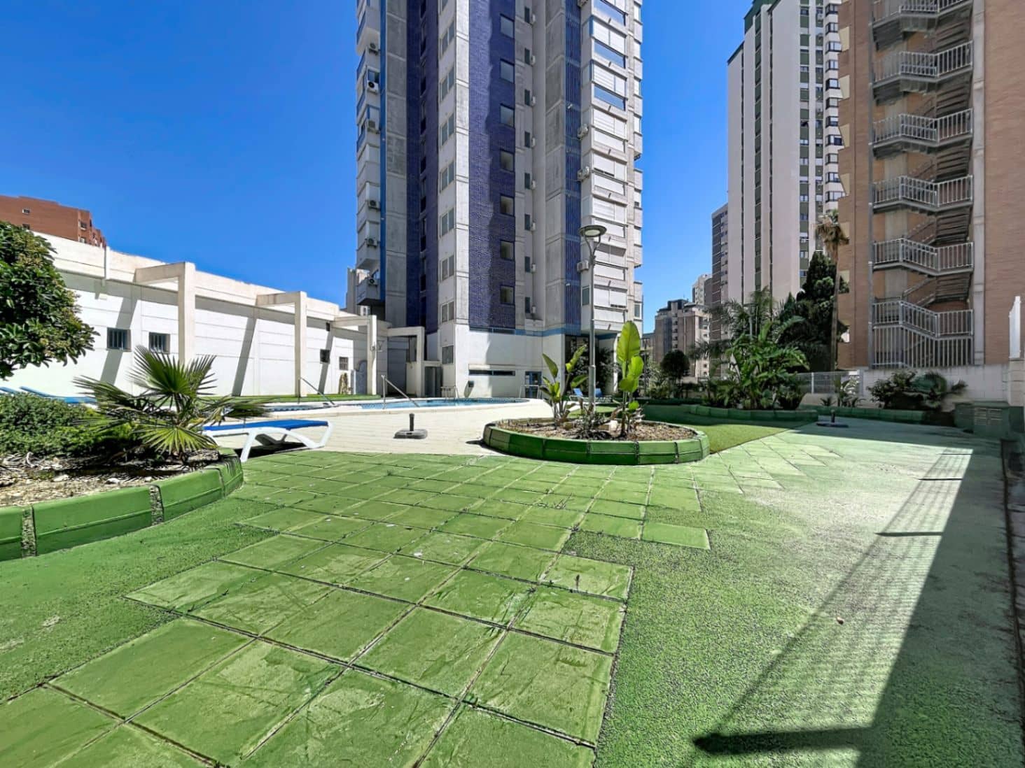 2 makuuhuone Huoneisto myytävänä paikassa Benidorm mukana uima-altaan 
autotalli - 330 000 € (Ref: 9816235)