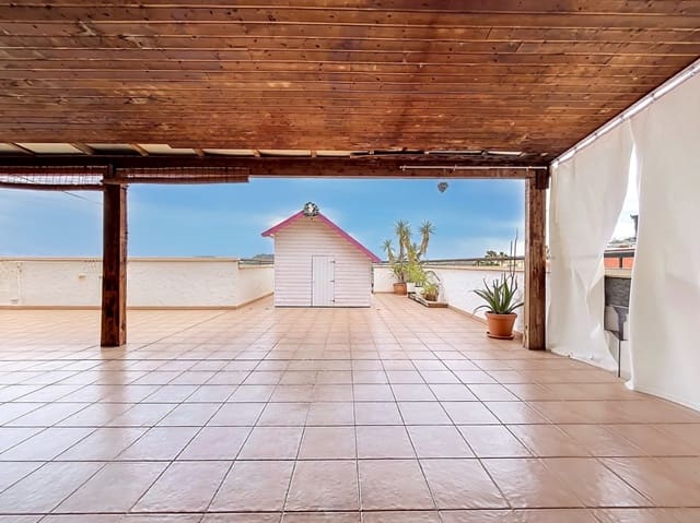 Apartamento de 2 habitaciones en Finestrat Pueblo, Finestrat en venta con piscina garaje - 315.000 € (Ref: 9824125)