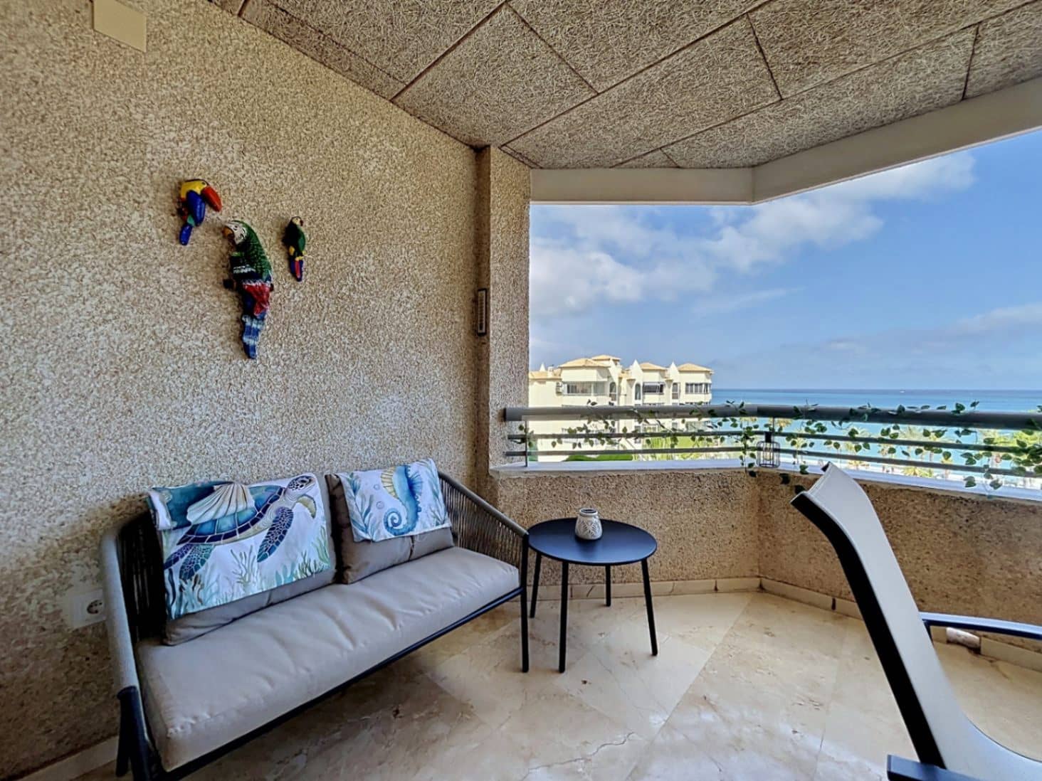 2 bedroom Apartment for rent in Albir with pool garage - € 1,800 (Ref: 9844467)
