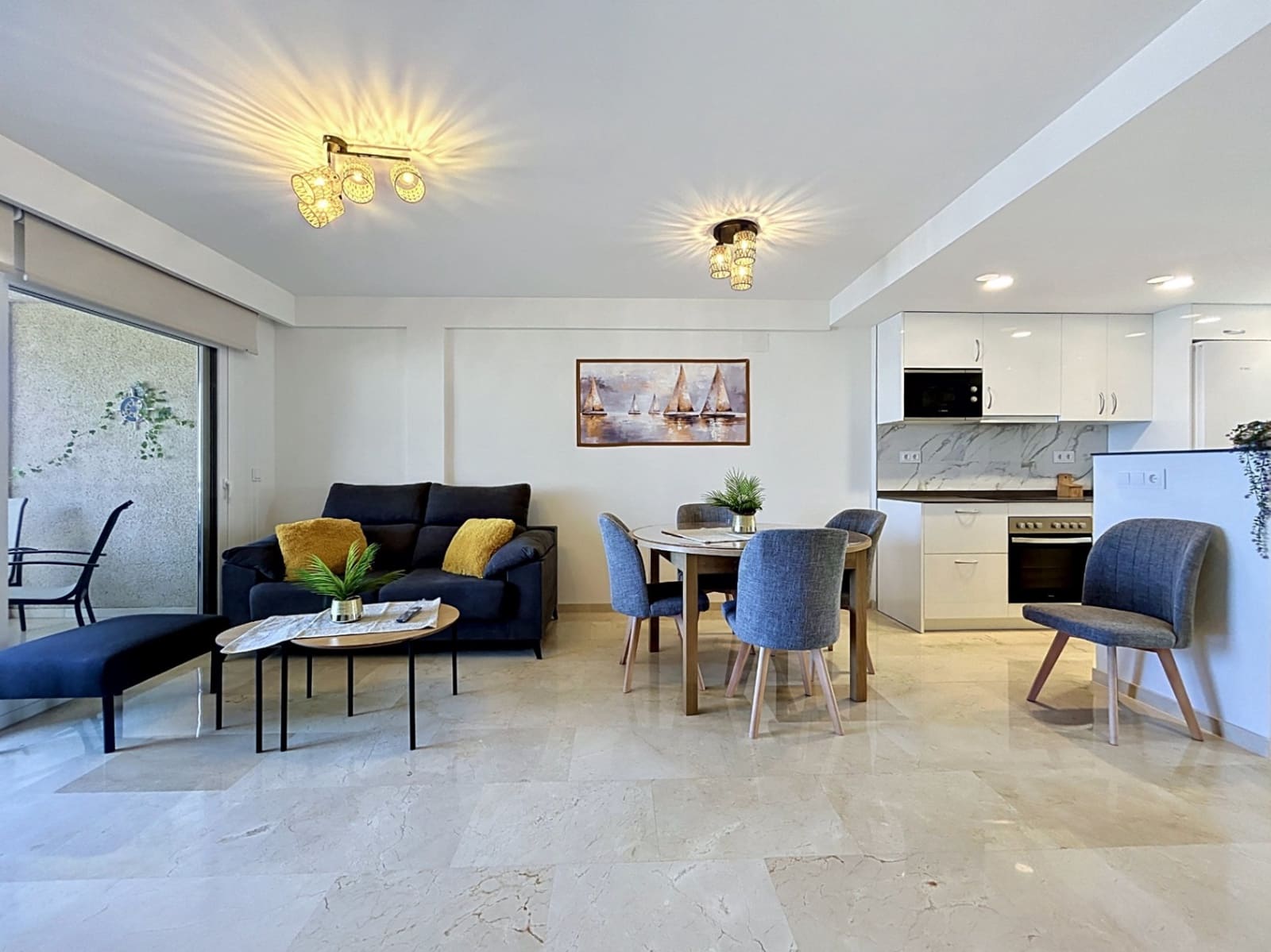2 bedroom Apartment for rent in Albir with pool garage - € 1,800 (Ref: 9844467)