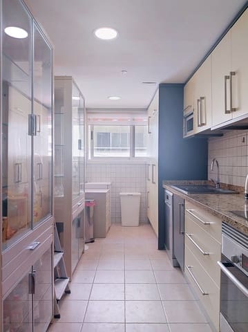3 soveværelse Lejlighed til salg i Pueblo - Urbanizaciones, Alfaz del Pi / L'Alfàs del Pi med garage - € 269.000 (Ref: 9844543)