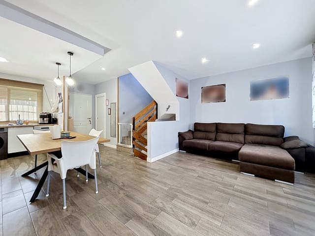 3 soveværelse Bungalow til salg i Polop med swimmingpool garage - € 315.000 (Ref: 9849824)