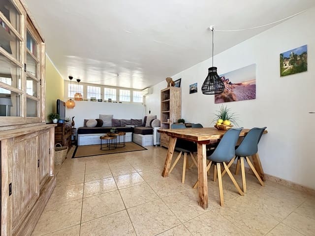 2 makuuhuone Huvila myytävänä paikassa Levante Alto, Benidorm mukana 
autotalli - 368 000 € (Ref: 9867652)