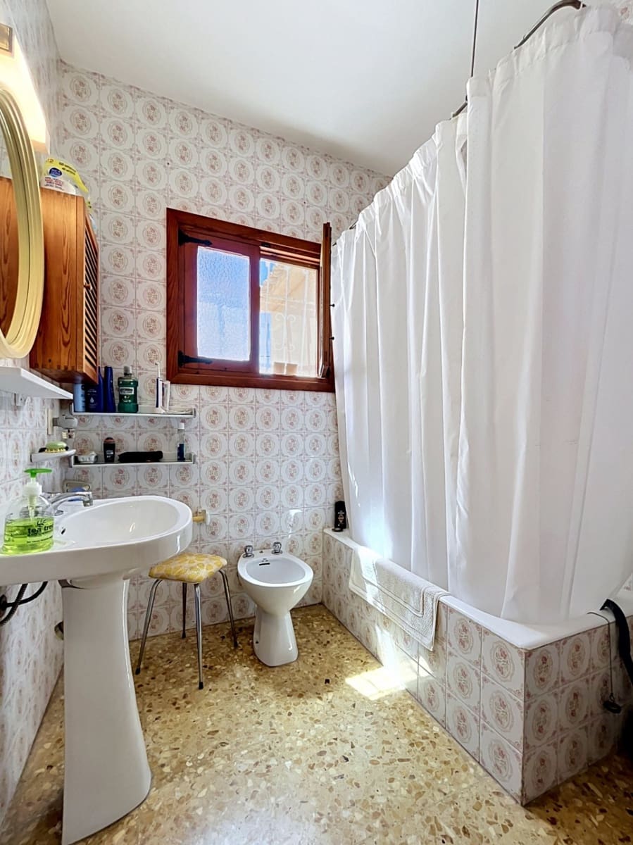 2 sypialnia Willa na sprzedaż w Alfaz del Pi / L'Alfas del Pi z garażem - 449 000 € (Ref: 9879682)
