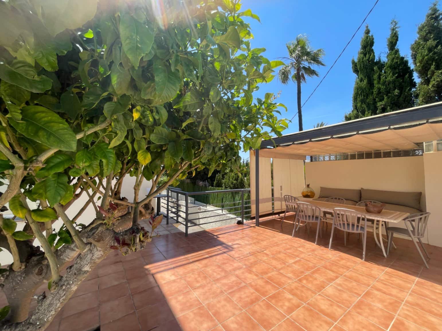 4 slaapkamer Halfvrijstaande villa te koop in Albir met zwembad garage - € 575.000 (Ref: 9879999)
