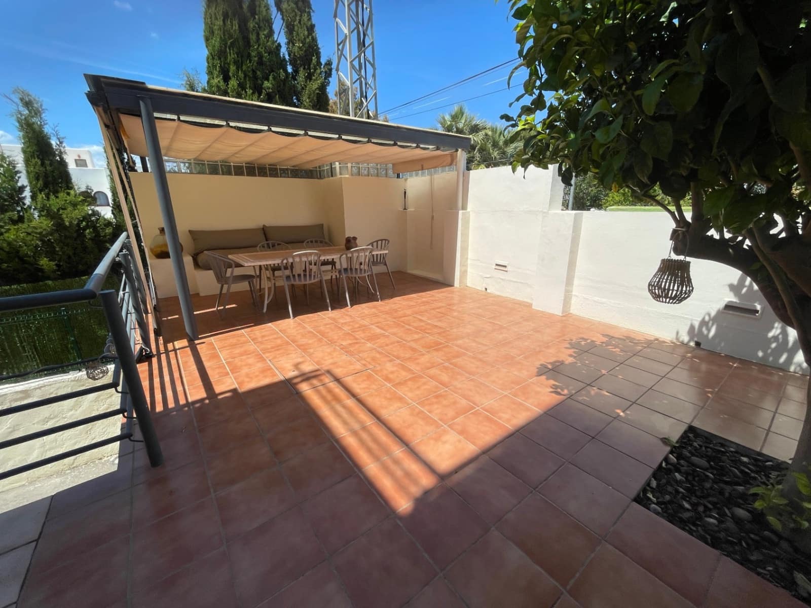 4 slaapkamer Halfvrijstaande villa te koop in Albir met zwembad garage - € 575.000 (Ref: 9879999)
