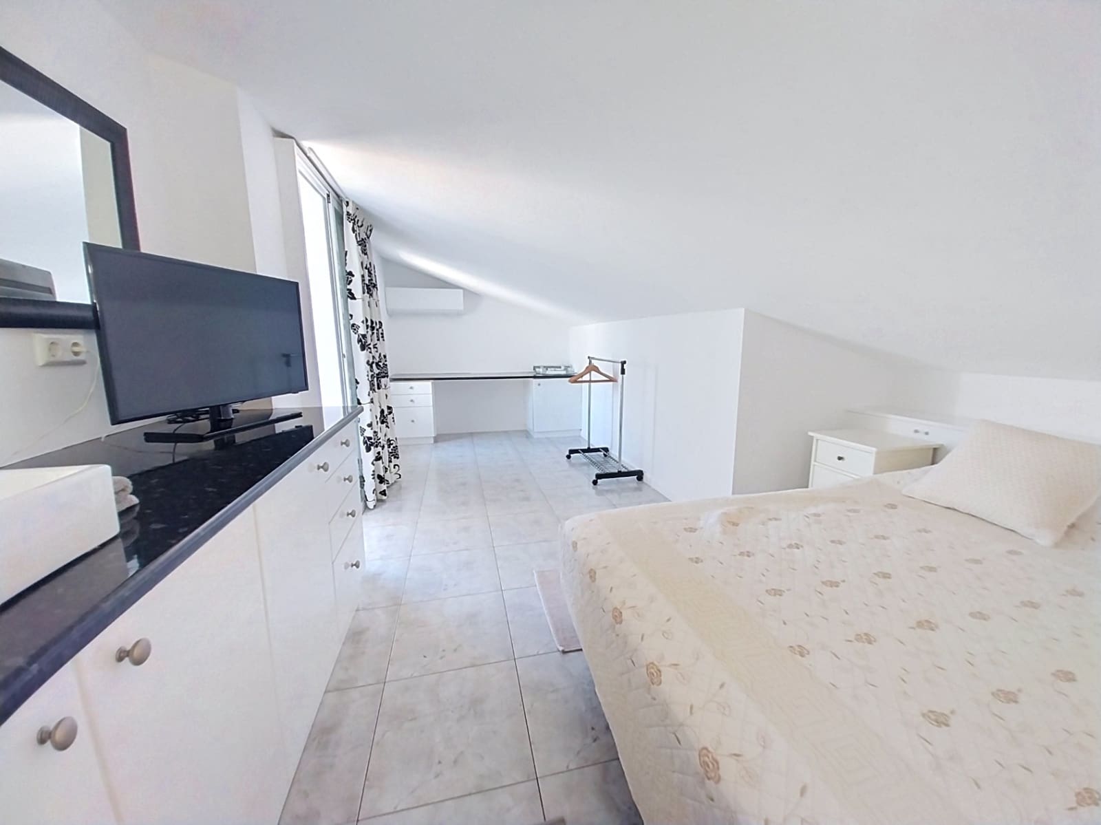 4 slaapkamer Halfvrijstaande villa te koop in Albir met zwembad garage - € 575.000 (Ref: 9879999)