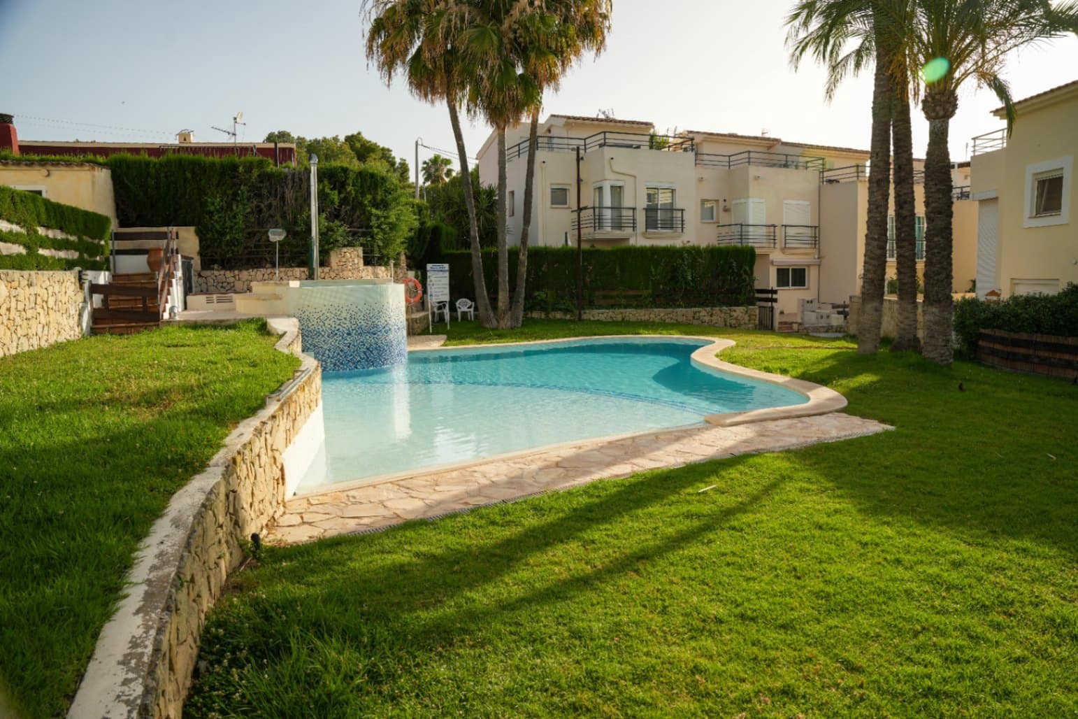 4 slaapkamer Halfvrijstaande villa te koop in Albir met zwembad garage - € 575.000 (Ref: 9879999)