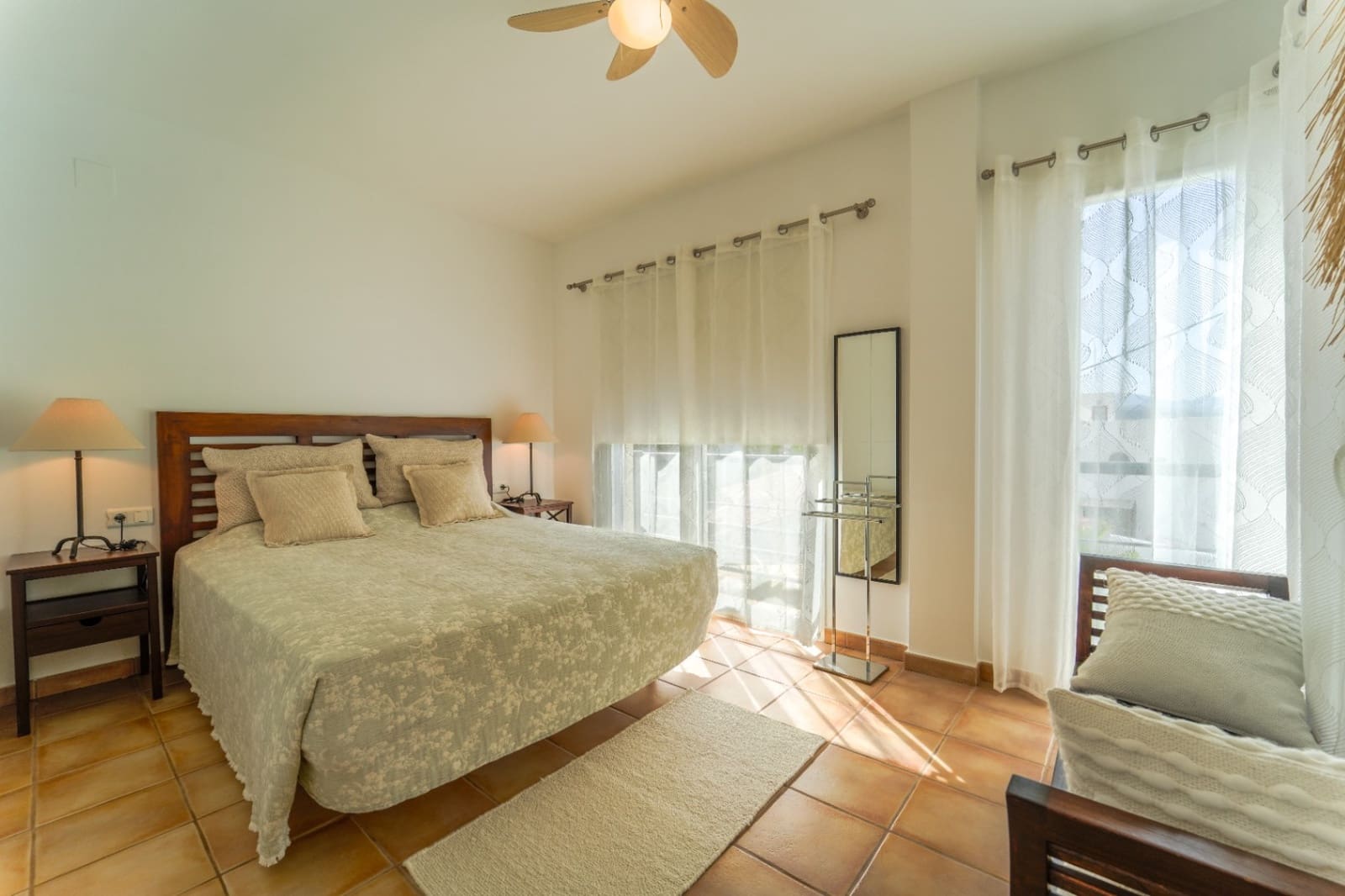 4 slaapkamer Halfvrijstaande villa te koop in Albir met zwembad garage - € 575.000 (Ref: 9879999)