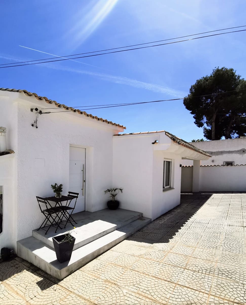3 soverom Villa til salgs i La Nucia med garasje - € 365 000 (Ref: 9891367)