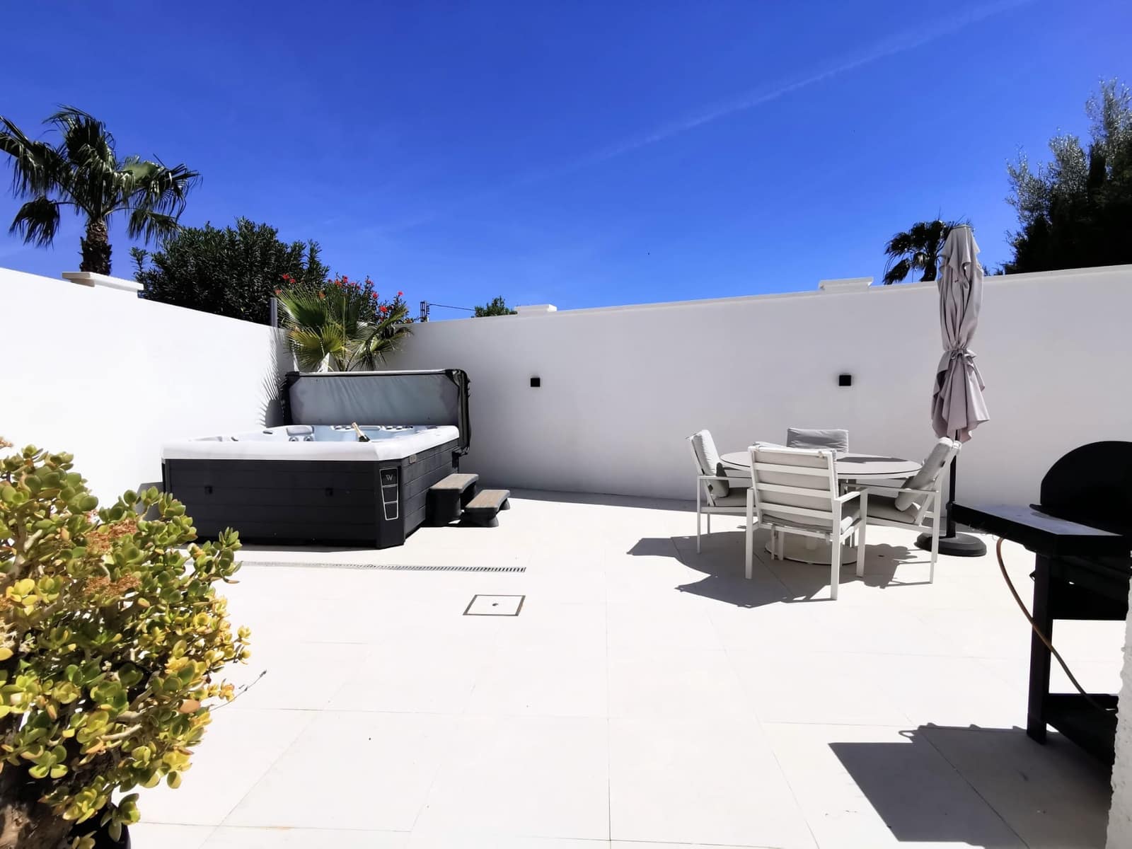 3 soverom Villa til salgs i La Nucia med garasje - € 365 000 (Ref: 9891367)