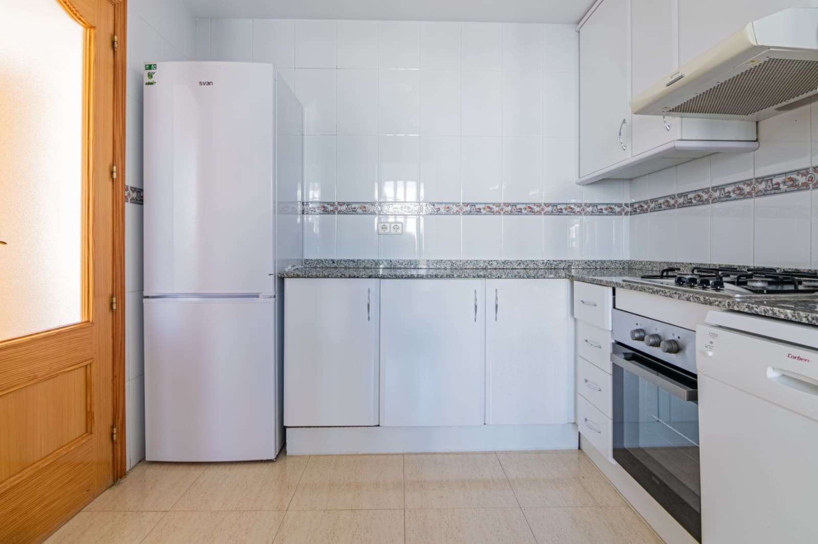 3 bedroom Bungalow for rent in Albir with pool garage - € 1,600 (Ref: 9934452)