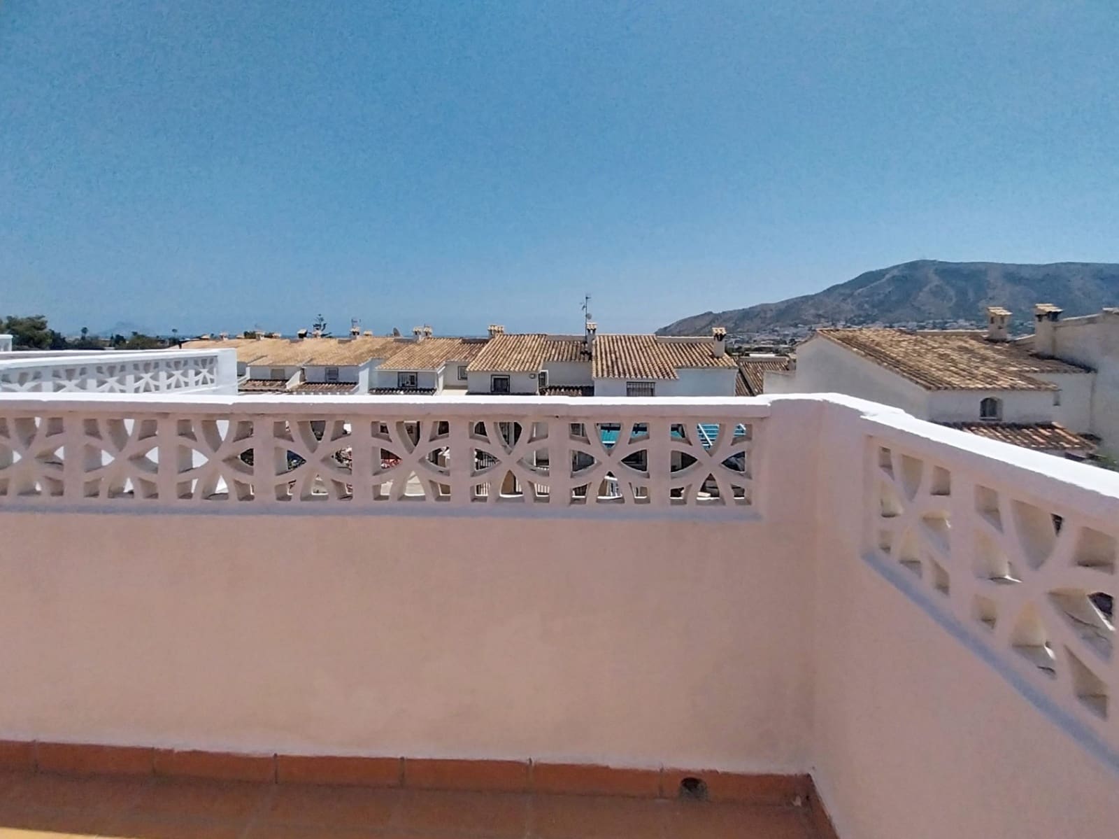 4 chambre Bungalow à vendre à Alfaz del Pi / L'Alfas del Pi avec piscine garage - 395 000 € (Ref: 9936645)