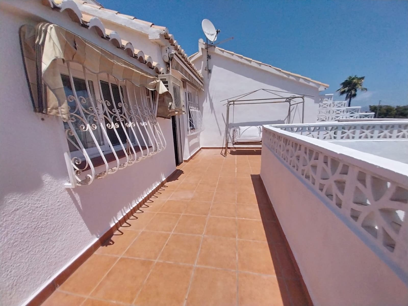 4 chambre Bungalow à vendre à Alfaz del Pi / L'Alfas del Pi avec piscine garage - 395 000 € (Ref: 9936645)