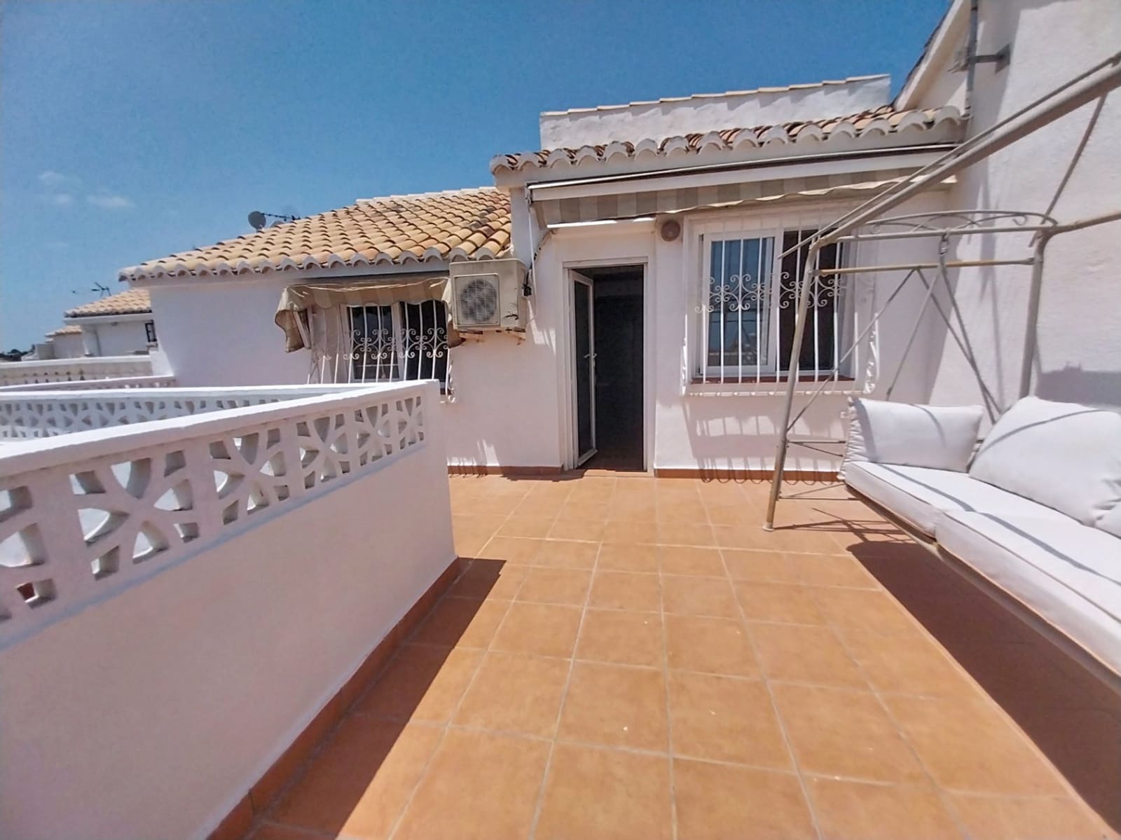 4 chambre Bungalow à vendre à Alfaz del Pi / L'Alfas del Pi avec piscine garage - 395 000 € (Ref: 9936645)