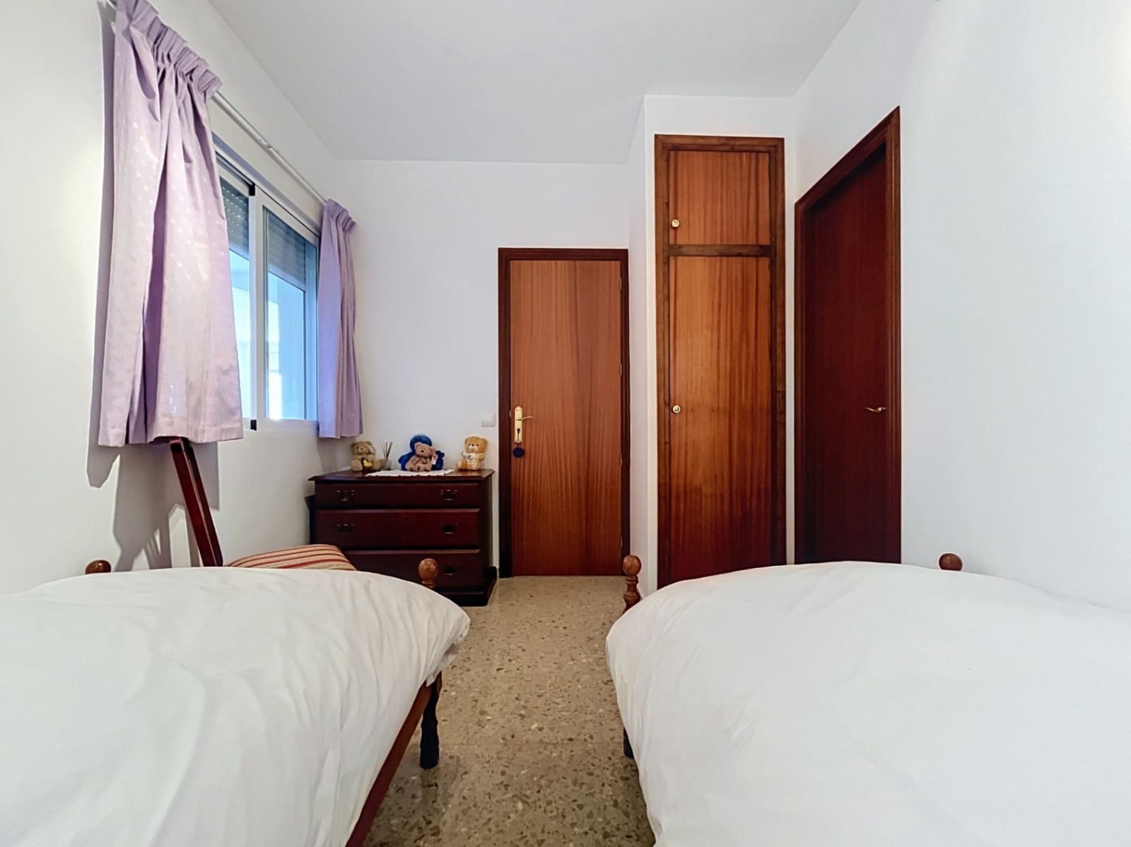 5 sypialnia Willa na sprzedaż w Callosa d'En Sarria z basenem garażem - 745 000 € (Ref: 9937102)
