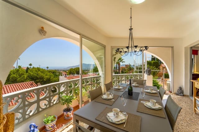 5 soveværelse Villa til salg i Coloma  , La Nucia med swimmingpool garage - € 535.000 (Ref: 9941513)