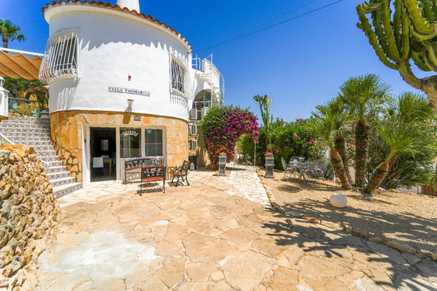 5 bedroom Villa for sale in La Nucia with pool garage - € 535,000 (Ref: 9941513)