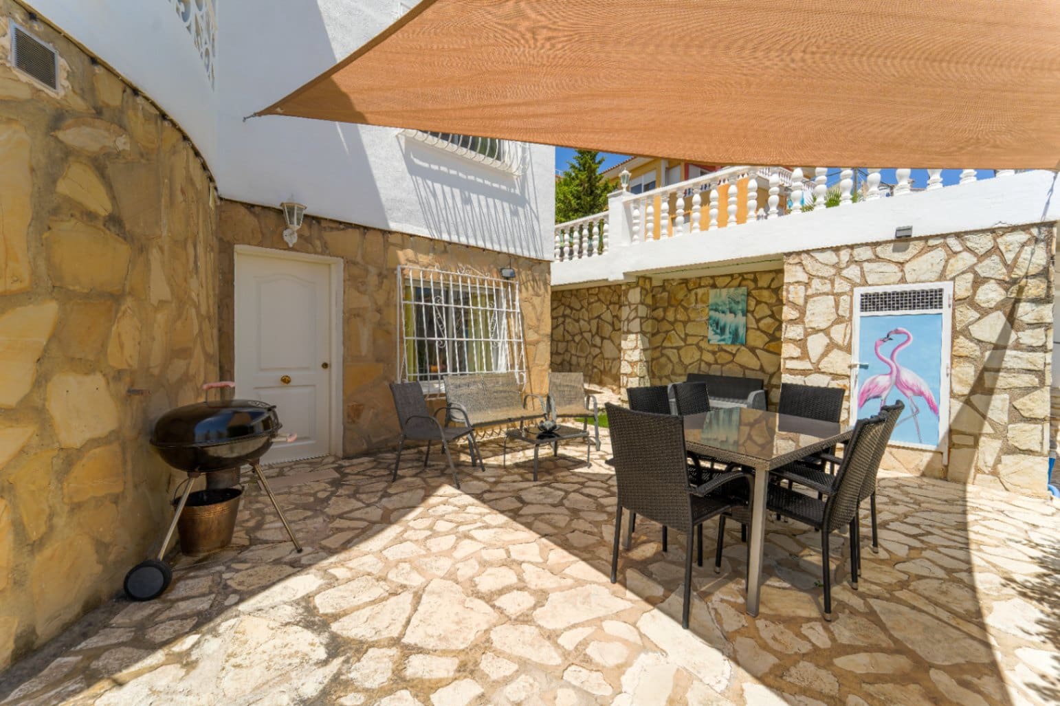 5 bedroom Villa for sale in La Nucia with pool garage - € 535,000 (Ref: 9941513)