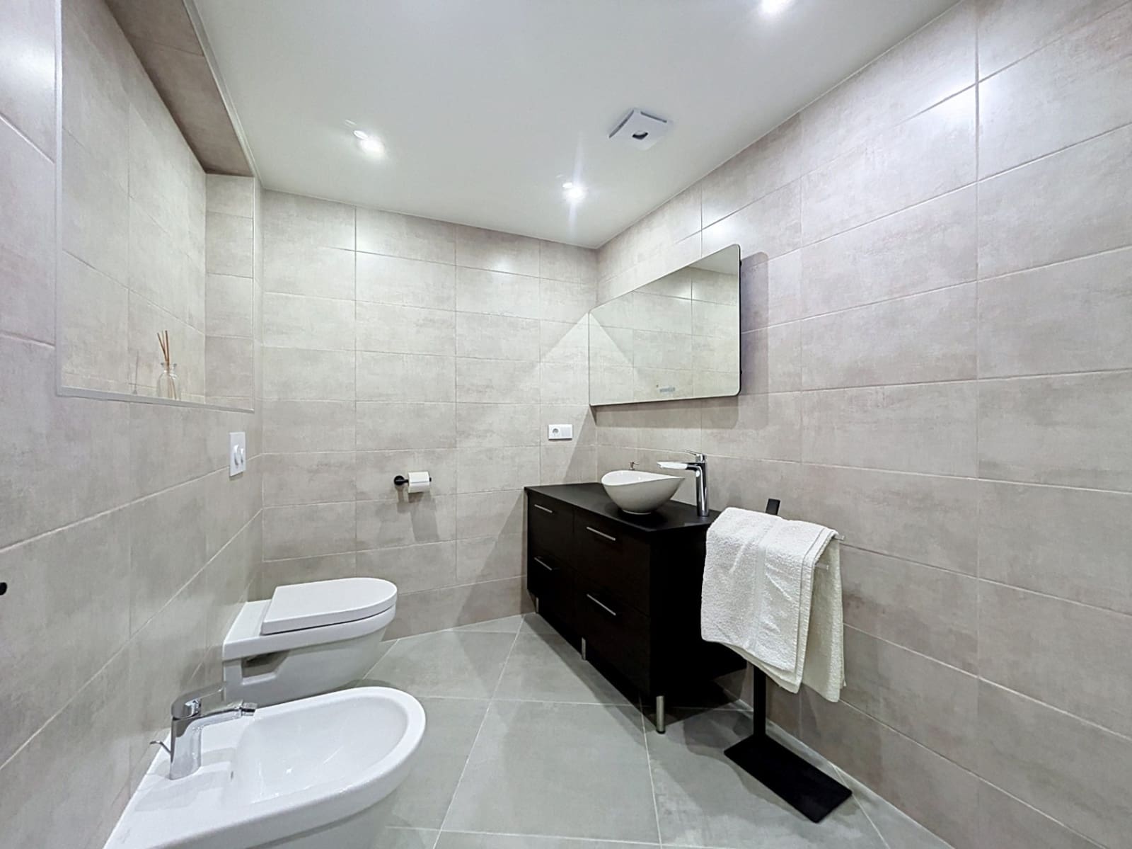 5 bedroom Villa for sale in Altea with pool garage - € 2,700,000 (Ref: 9956583)