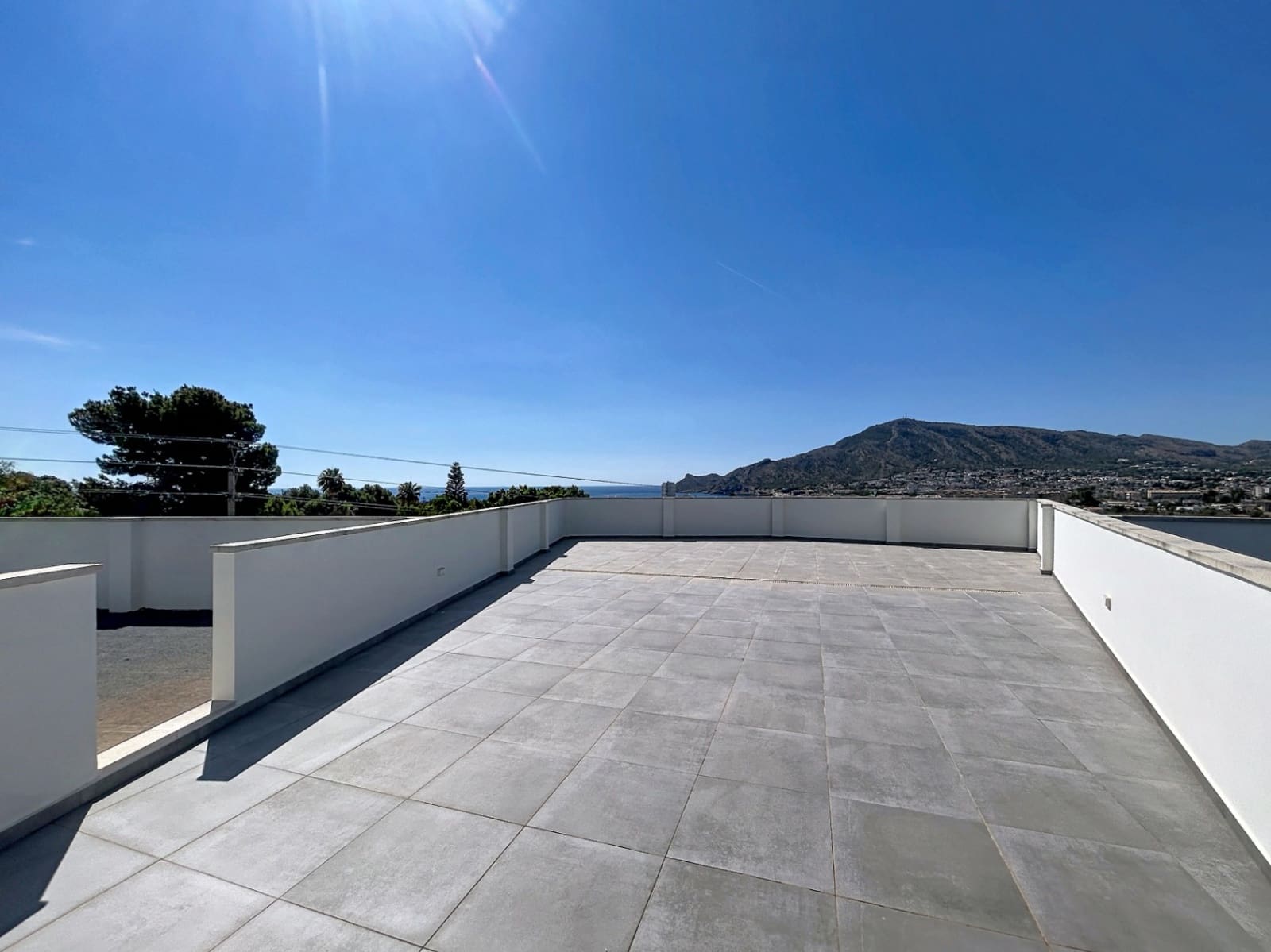 5 bedroom Villa for sale in Altea with pool garage - € 2,700,000 (Ref: 9956583)