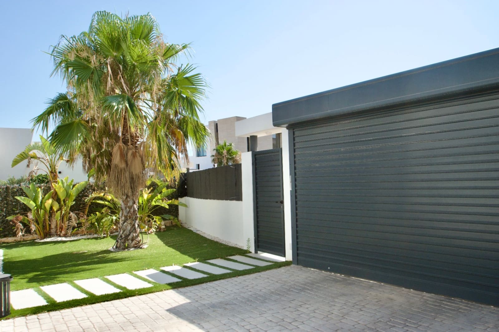 4 soveværelse Villa til salg i Finestrat med swimmingpool garage - € 1.735.000 (Ref: 9965785)