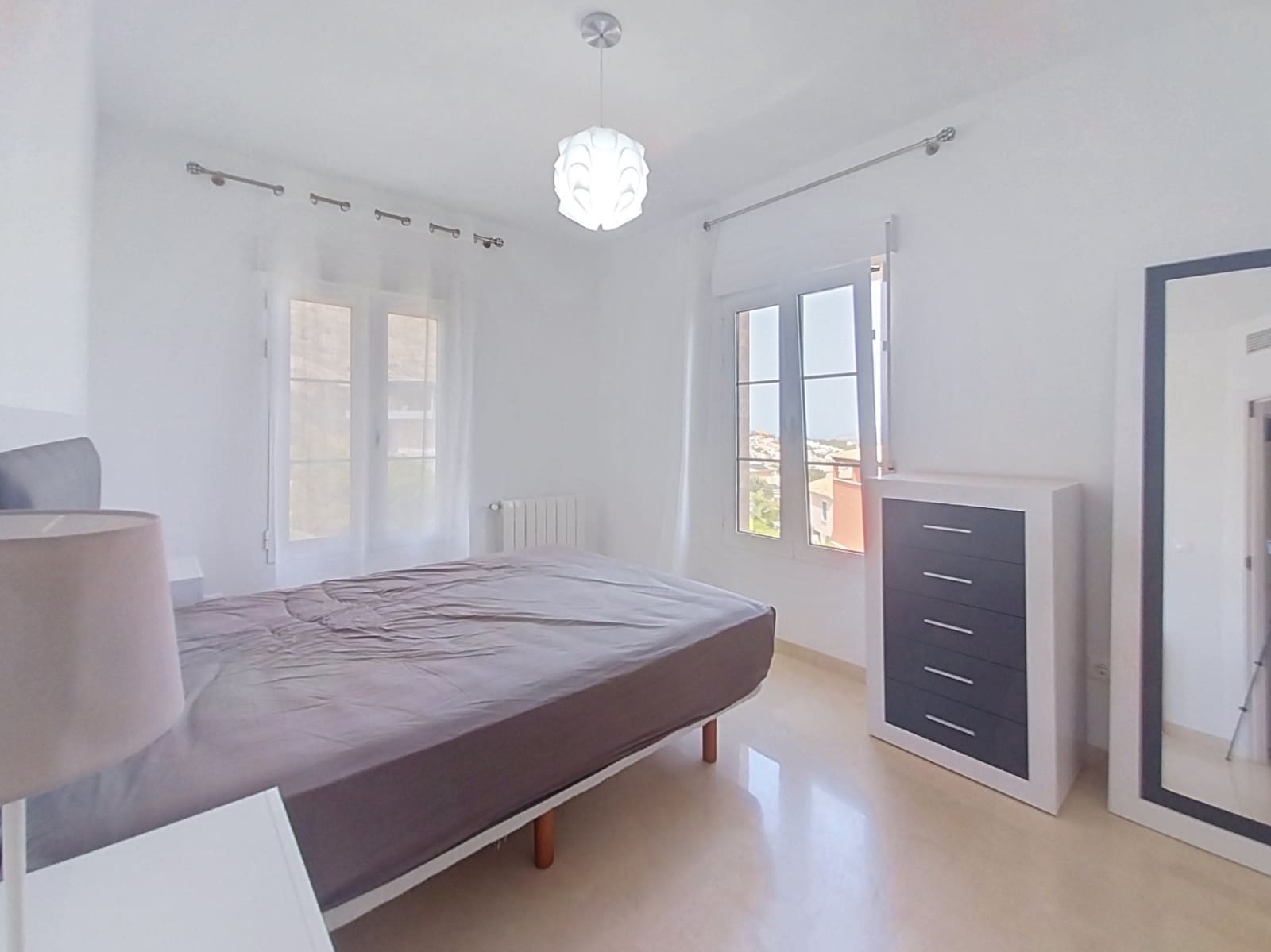 4 quarto Moradia para venda em Finestrat com piscina garagem - 950 000 € (Ref: 9965928)