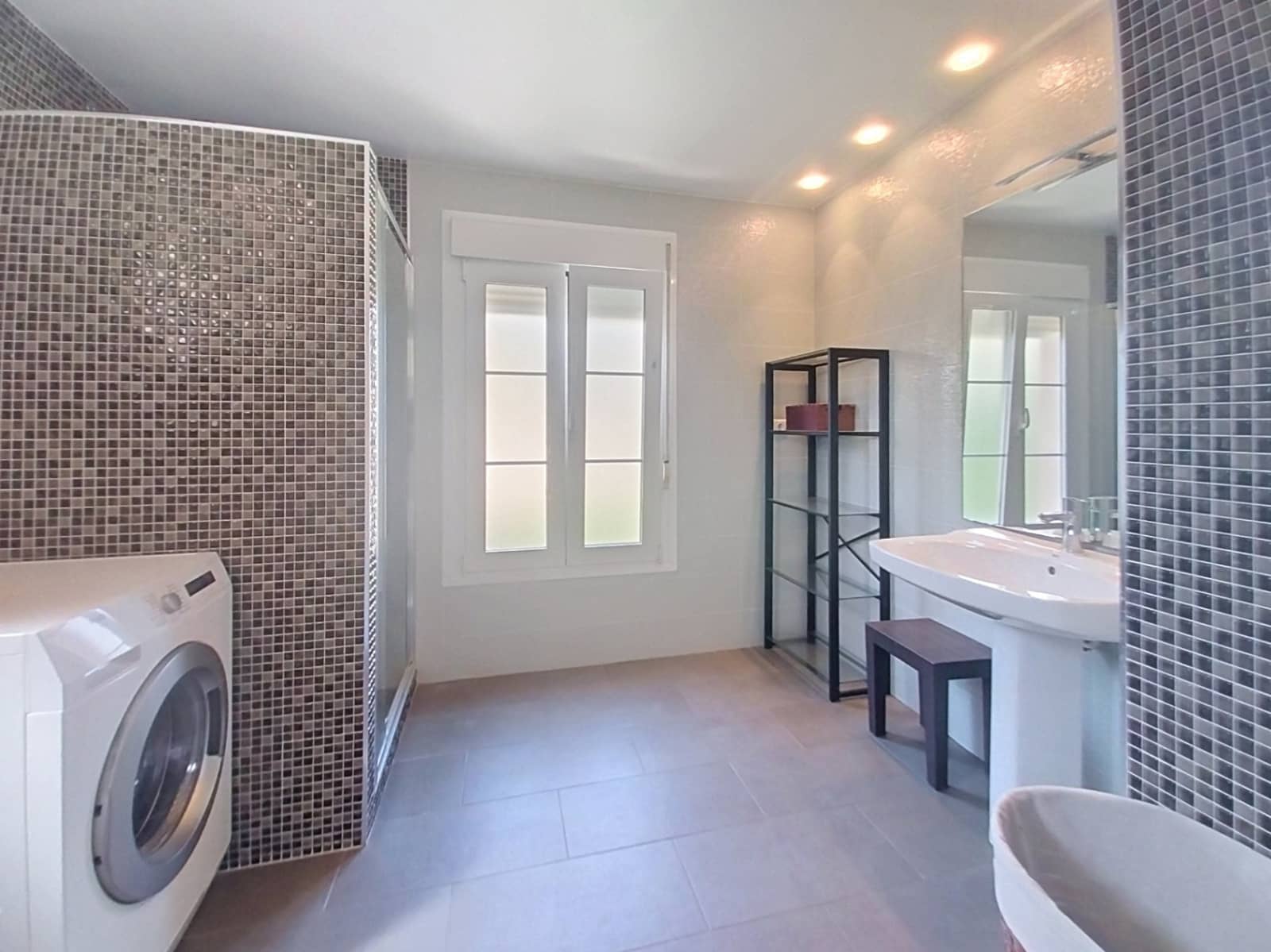 4 quarto Moradia para venda em Finestrat com piscina garagem - 950 000 € (Ref: 9965928)