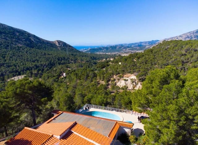 3 bedroom Villa for sale in Finestrat Pueblo, Finestrat with pool garage - € 689,000 (Ref: 9974267)