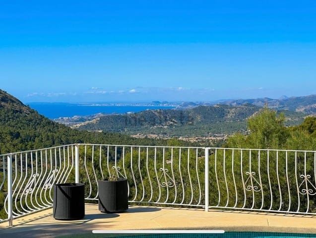 3 bedroom Villa for sale in Finestrat Pueblo, Finestrat with pool garage - € 689,000 (Ref: 9974267)