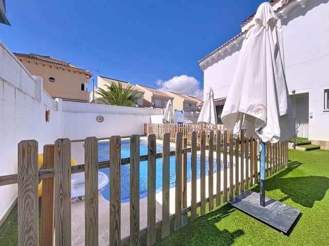 4 soveværelse Villa til salg i Albir, Alfaz del Pi / L'Alfàs del Pi med swimmingpool garage - € 599.000 (Ref: 9980636)
