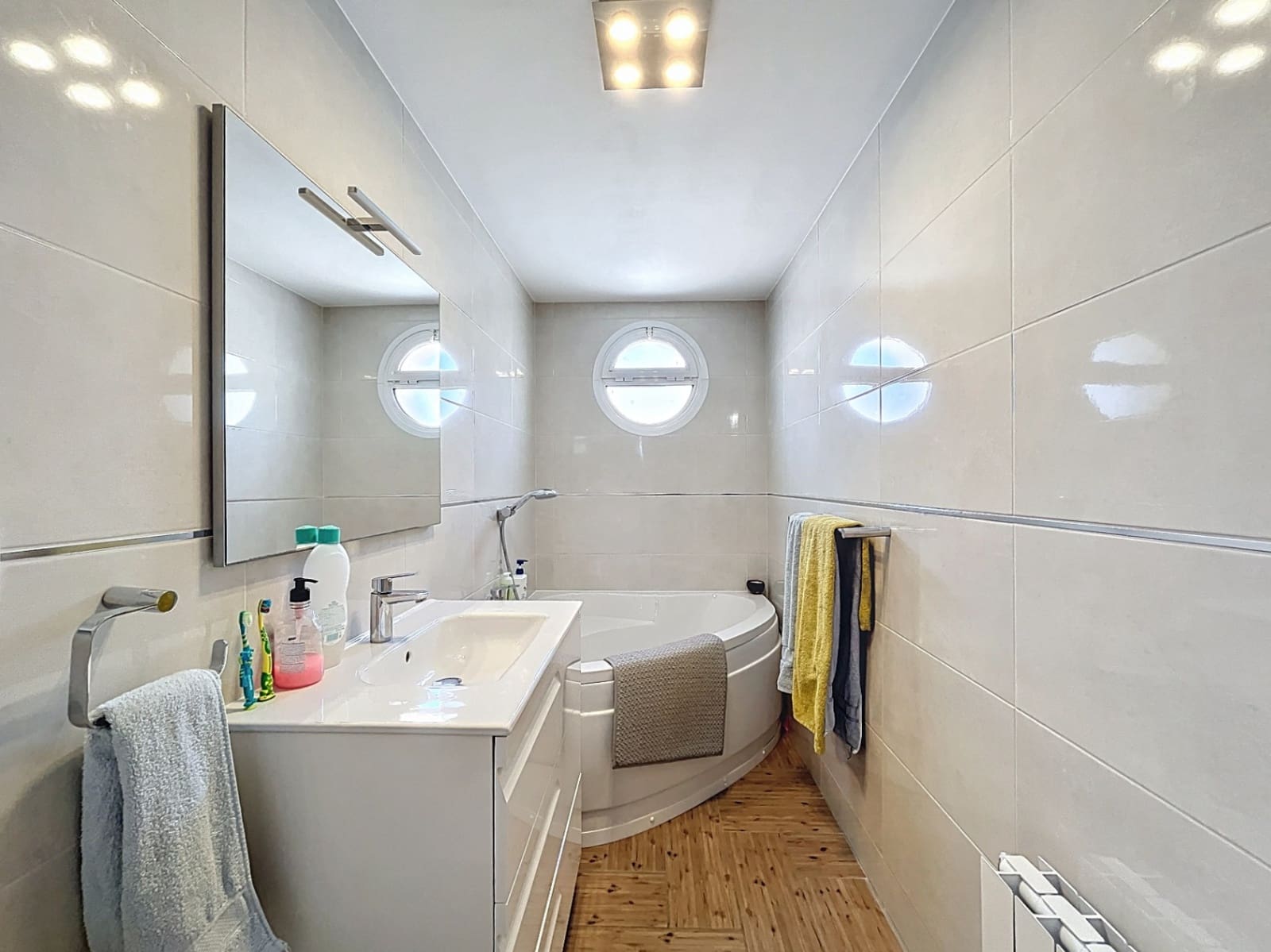 4 soveværelse Villa til salg i Albir med swimmingpool garage - € 599.000 (Ref: 9980636)