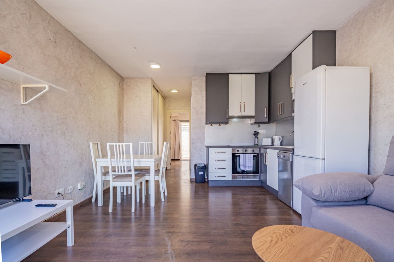 1 Zimmer Bungalow zu vermieten in Albir mit Garage - 950 € (Ref: 9997572)