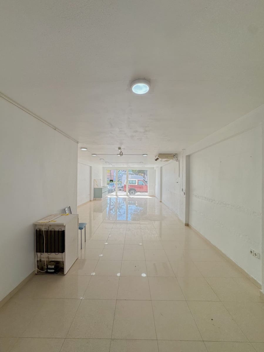 Commerciale in vendita in Altea - 250.000 € (Rif: 9997573)
