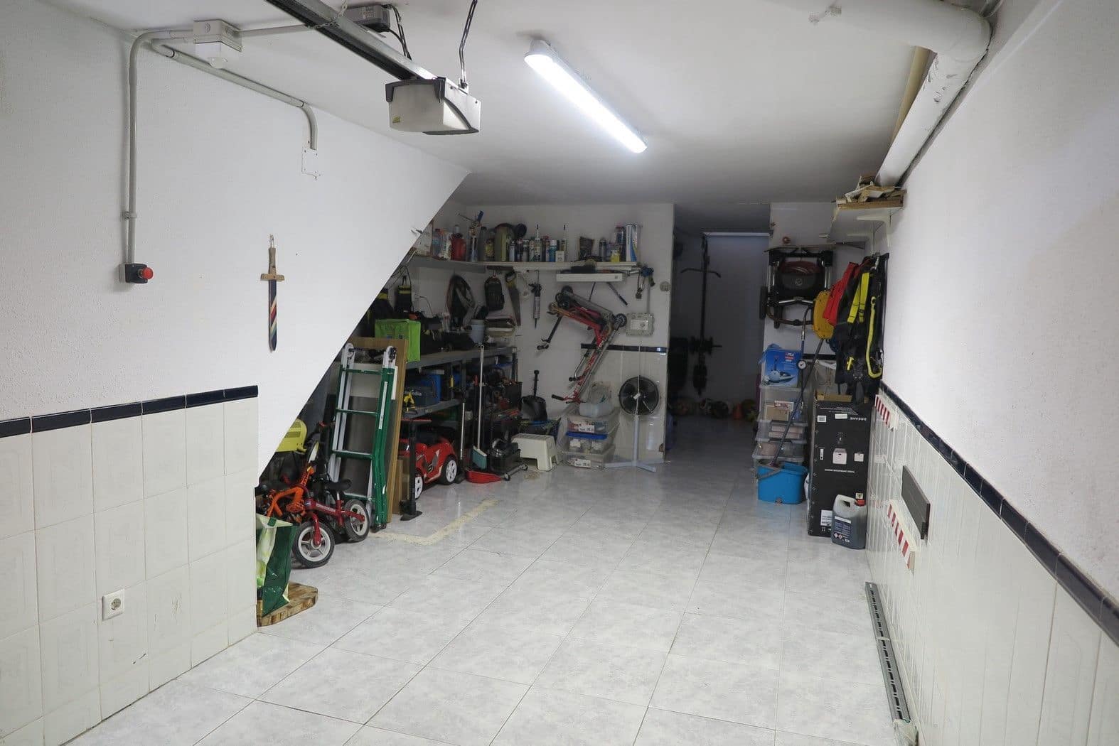 2 sovrum Semi-fristående Villa till salu i El Campello med pool garage - 249 000 € (Ref: 10044594)