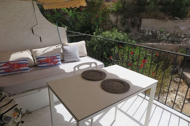 4 sovrum Semi-fristående Villa till salu i El Campello med pool - 299 000 € (Ref: 10044595)