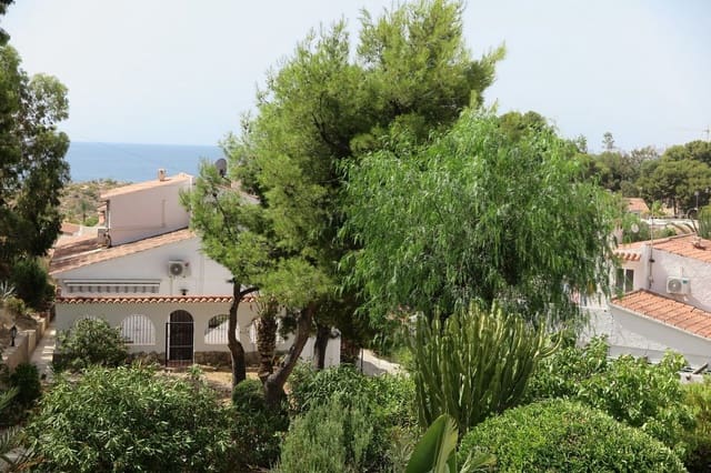 4 sovrum Semi-fristående Villa till salu i El Campello med pool - 299 000 € (Ref: 10044595)