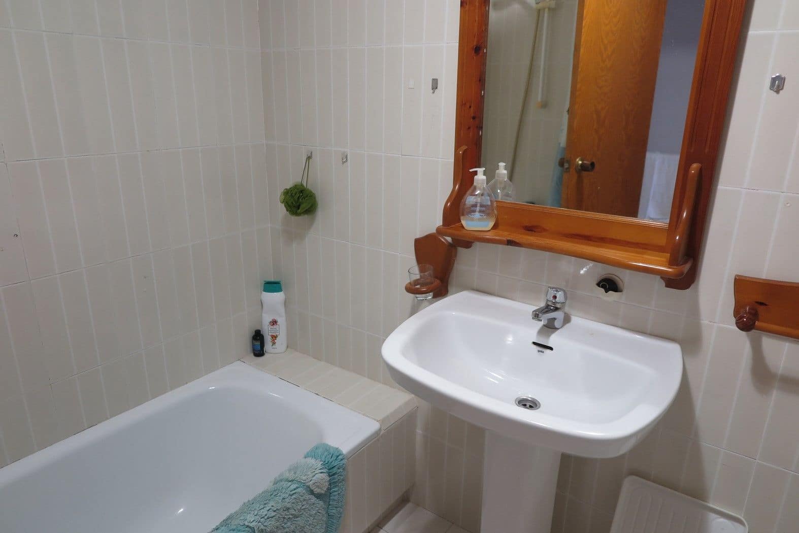 Pareado de 3 habitaciones en El Campello en alquiler con piscina garaje - 1.000 € (Ref: 10049978)