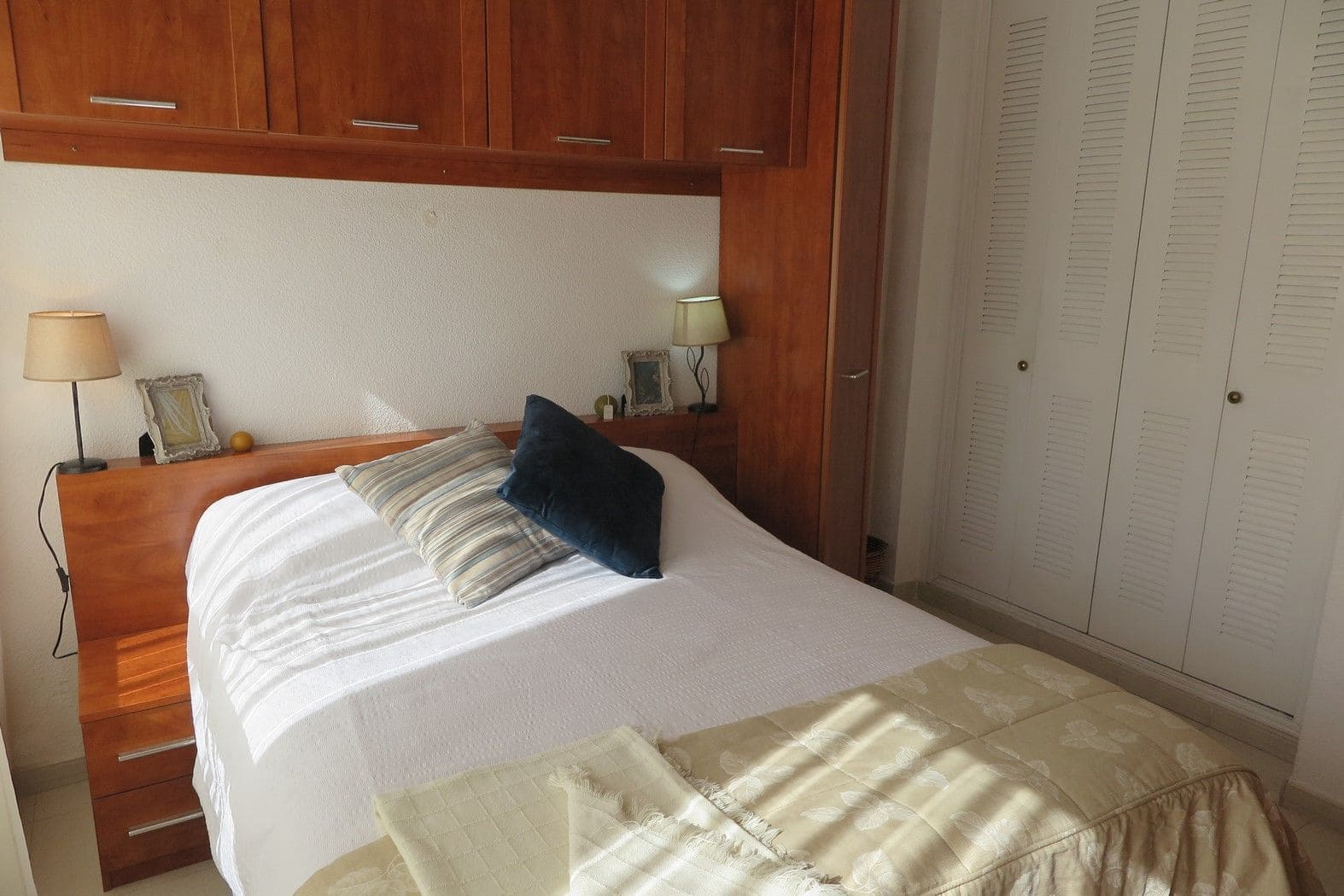 2 Zimmer Doppelhaus zu verkaufen in El Campello mit Pool - 209.000 € (Ref: 10094262)