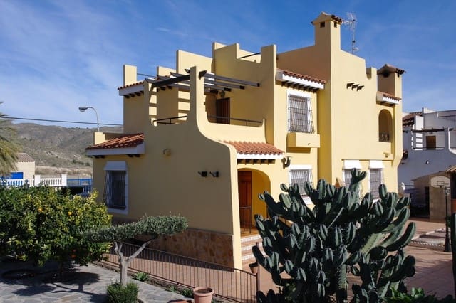 Chalet de 4 habitaciones en Cala d'Or, El Campello en venta con piscina garaje - 515.000 € (Ref: 3705679)