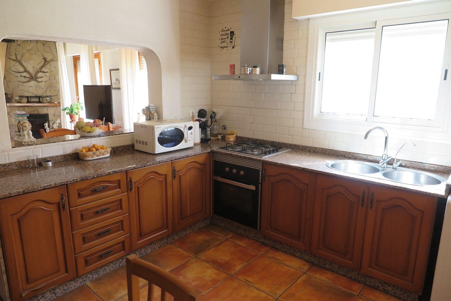 4 bedroom Villa for sale in El Campello with pool garage - € 515,000 (Ref: 3705679)