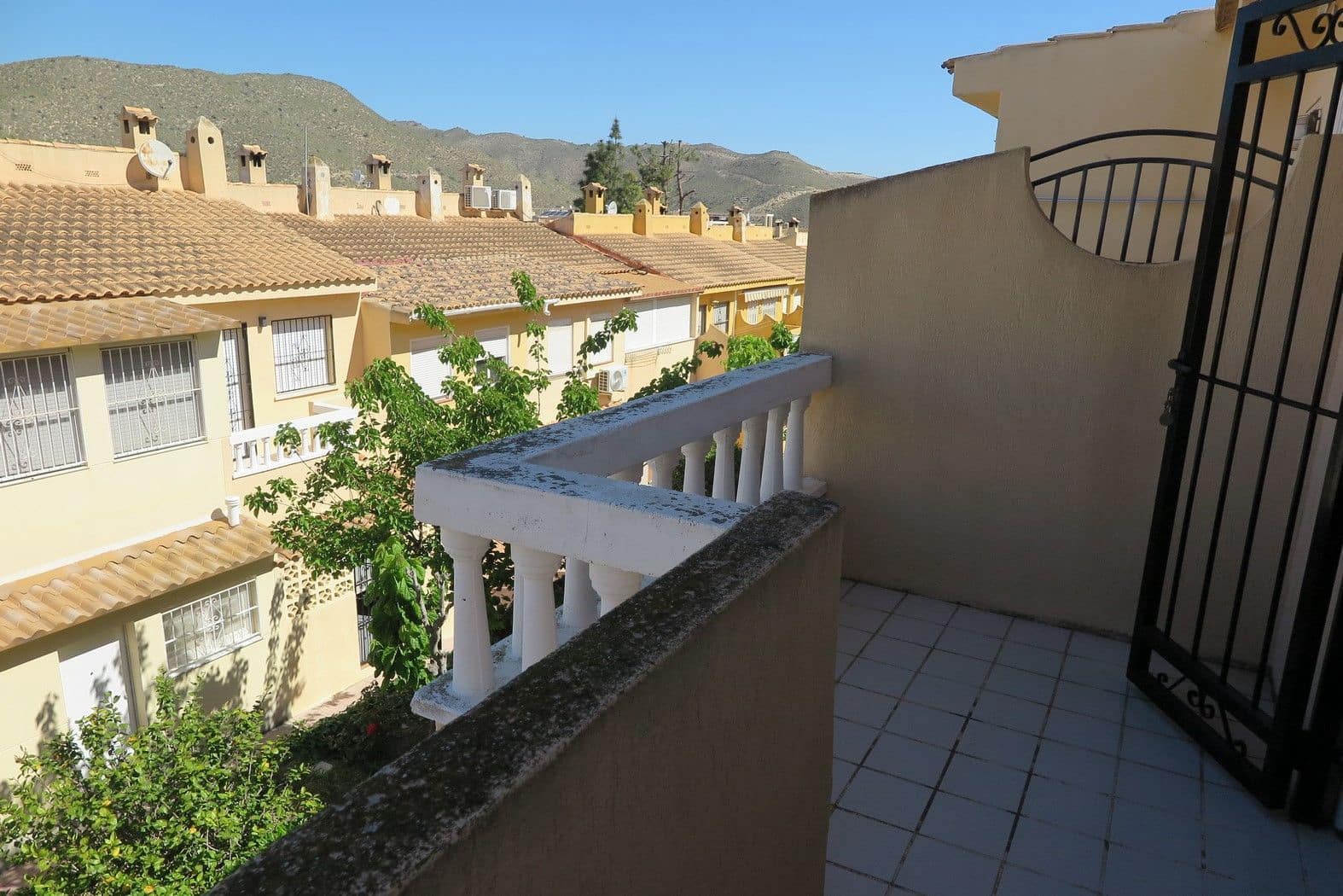 2 slaapkamer Halfvrijstaande villa te koop in El Campello met zwembad garage - € 185.000 (Ref: 5194452)