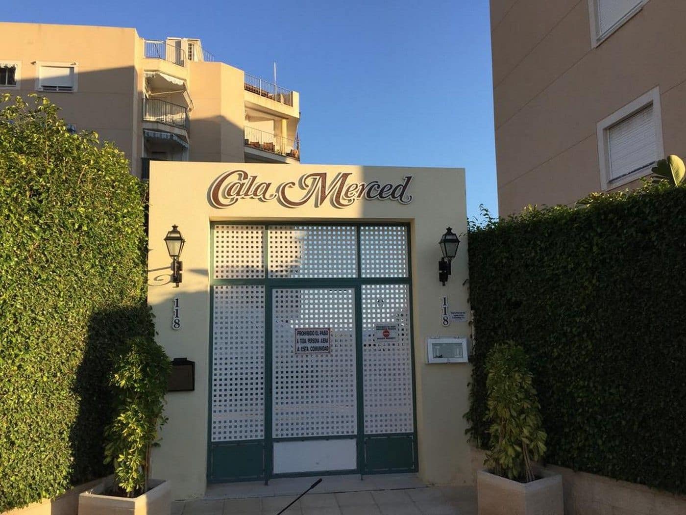 3 bedroom Apartment for sale in El Campello with pool garage - € 449,500 (Ref: 5430397)