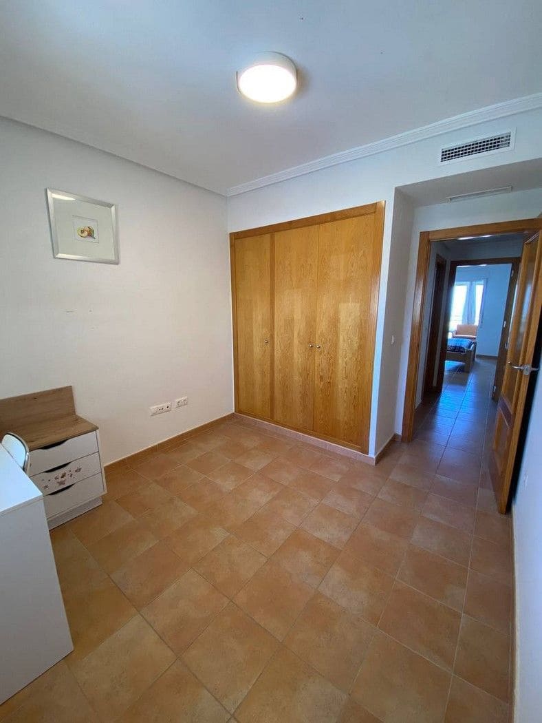 Apartamento de 2 habitaciones en El Campello en venta con piscina garaje - 186.000 € (Ref: 5504484)
